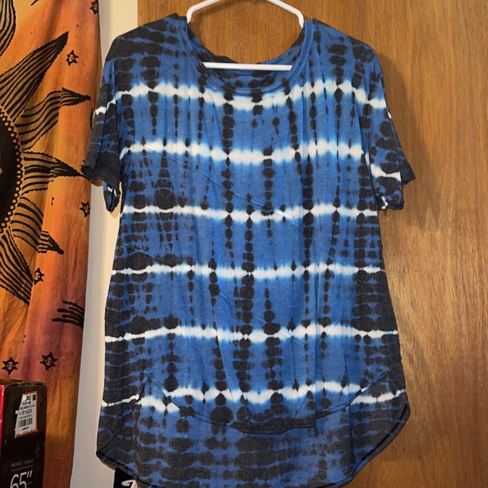 Cute shirt!👚